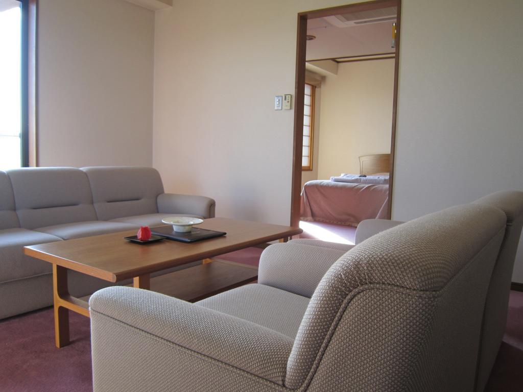 San Hotel Koromogawaso Hiraizumi Rum bild